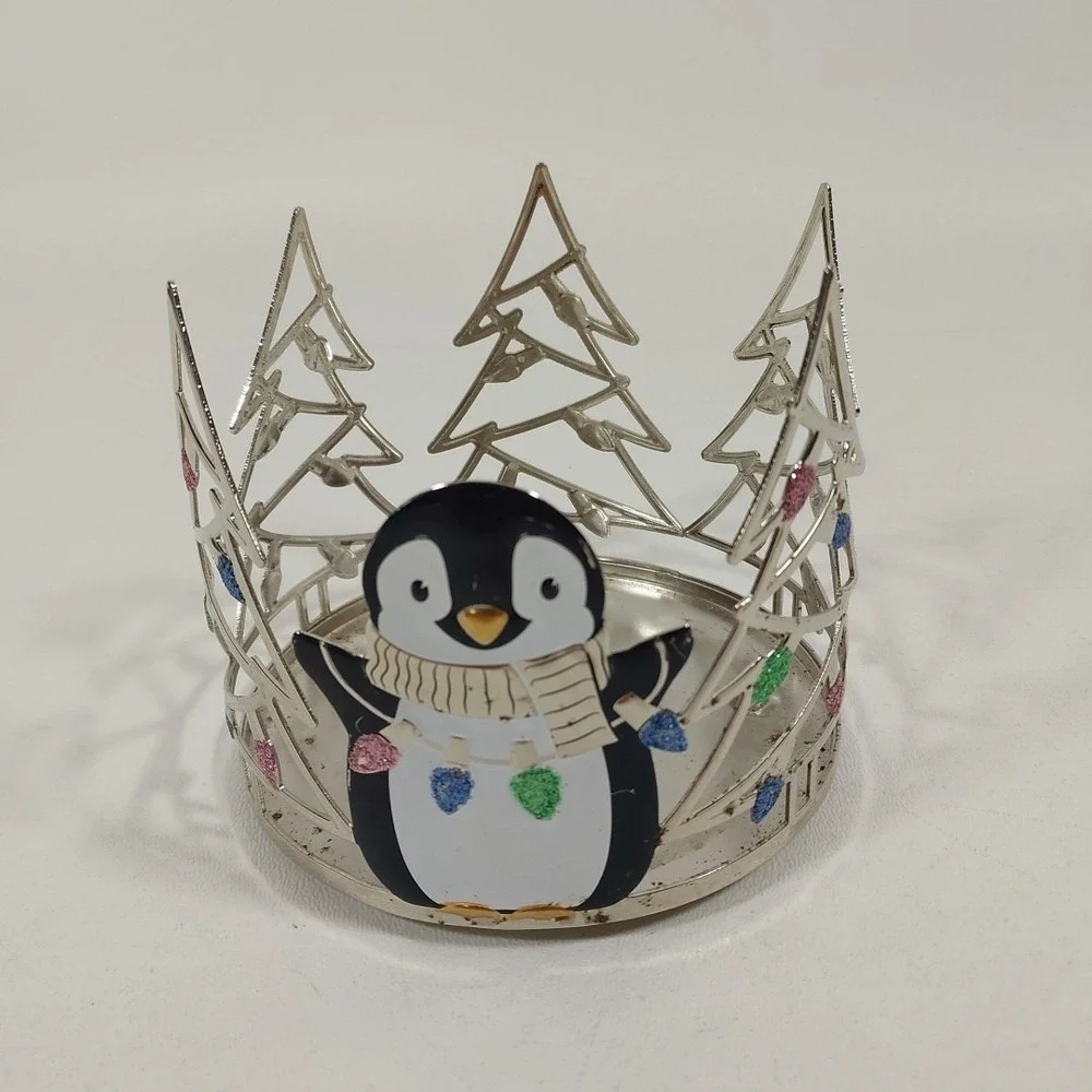 Bath & Body Works 3-Wick Candle Holder Christmas Trees‎ Penguin Holiday Winter